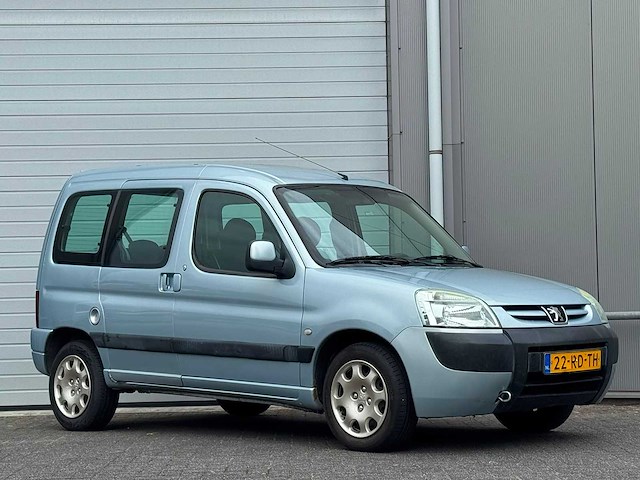 Peugeot - partner mpv - 1.6-16v xt - 2005 - 22-rd-th - personenauto - afbeelding 8 van  13