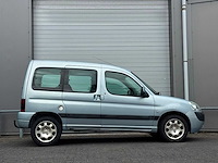 Peugeot - partner mpv - 1.6-16v xt - 2005 - 22-rd-th - personenauto - afbeelding 12 van  13