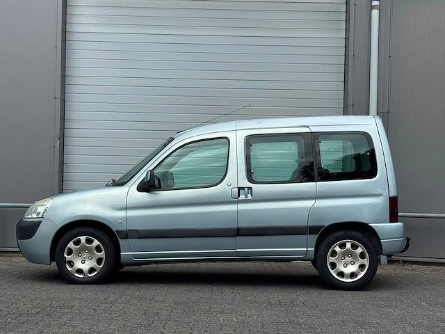 Peugeot - partner mpv - 1.6-16v xt - 2005 - 22-rd-th - personenauto - afbeelding 12 van  14