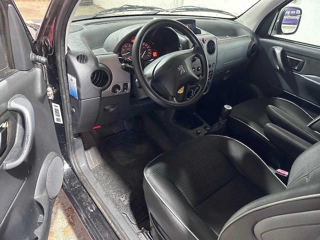 Peugeot - partner mpv - 1.6-16v xt - 72-zk-fh - afbeelding 18 van  19