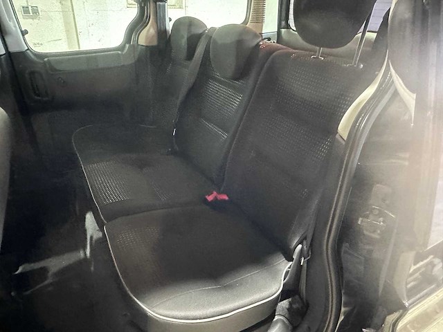 Peugeot - partner mpv - 1.6-16v xt - 72-zk-fh - afbeelding 6 van  19
