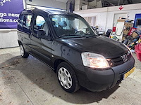 Peugeot - partner mpv - 1.6-16v xt - 72-zk-fh - afbeelding 16 van  19