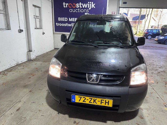Peugeot - partner mpv - 1.6-16v xt - 72-zk-fh - afbeelding 17 van  19