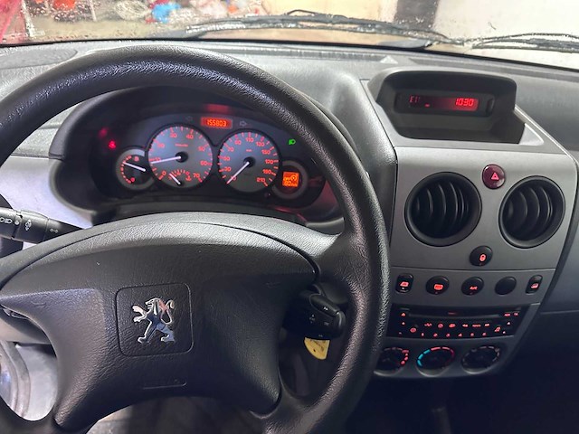 Peugeot - partner mpv - 1.6-16v xt - 72-zk-fh - afbeelding 19 van  19