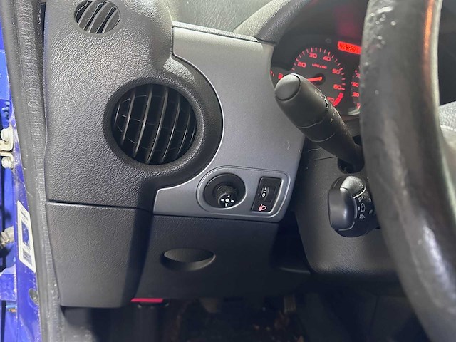 Peugeot - partner mpv - 1.6-16v zenith 2 - 44-rt-xb - afbeelding 3 van  19