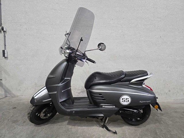 Peugeot - snorscooter - django - 4t 25km uitvoering fpk75k - afbeelding 1 van  7