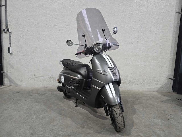 Peugeot - snorscooter - django - 4t 25km uitvoering fpk75k - afbeelding 4 van  7