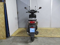 Peugeot - snorscooter - kisbee 4t - scooter - afbeelding 10 van  11