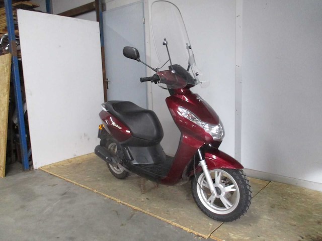 Peugeot - snorscooter - kisbee 4t - scooter - afbeelding 7 van  11