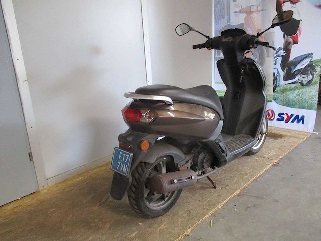 Peugeot - snorscooter - kisbee 4t - scooter - afbeelding 9 van  11