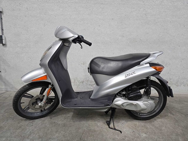 Peugeot - snorscooter - looxor - 2t 25km uitvoering 69ddh6 - afbeelding 1 van  7