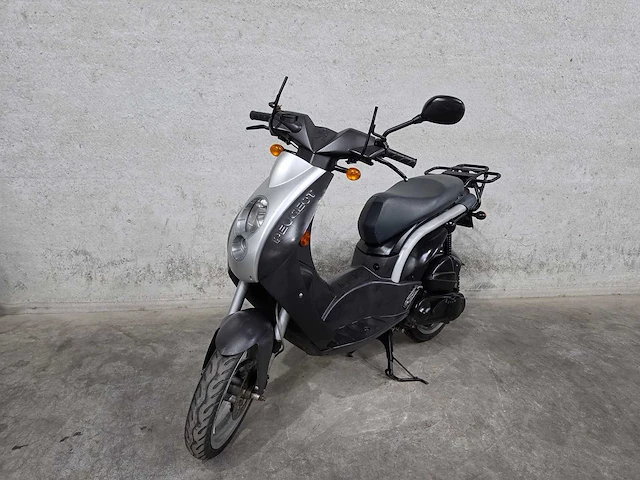 Peugeot - snorscooter - ludix one - 2t 25km uitvoering 97dfv9 - afbeelding 3 van  7