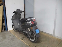 Peugeot - snorscooter - new viva city - scooter - afbeelding 2 van  11
