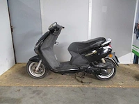 Peugeot - snorscooter - new viva city - scooter