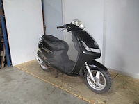 Peugeot - snorscooter - new viva city - scooter - afbeelding 7 van  11