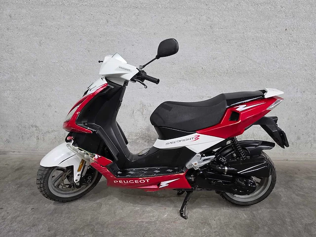 Peugeot - snorscooter - speedfight 3 - 4t 25km uitvoering f042jb - afbeelding 1 van  8