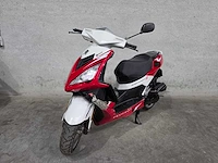 Peugeot - snorscooter - speedfight 3 - 4t 25km uitvoering f042jb - afbeelding 3 van  8
