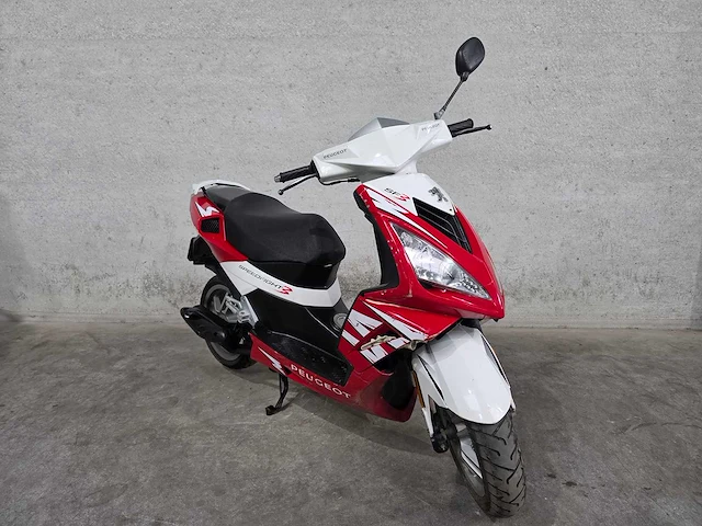 Peugeot - snorscooter - speedfight 3 - 4t 25km uitvoering f042jb - afbeelding 4 van  8