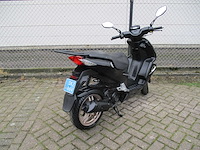 Peugeot - snorscooter - speedfight 4 2t dark - scooter - afbeelding 9 van  11