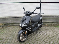 Peugeot - snorscooter - speedfight 4 2t dark - scooter - afbeelding 4 van  11