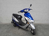 Peugeot - snorscooter - v-click - 4t 25km uitvoering fv947g - afbeelding 4 van  7