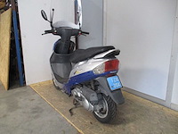Peugeot - snorscooter - v-click - scooter - afbeelding 2 van  10