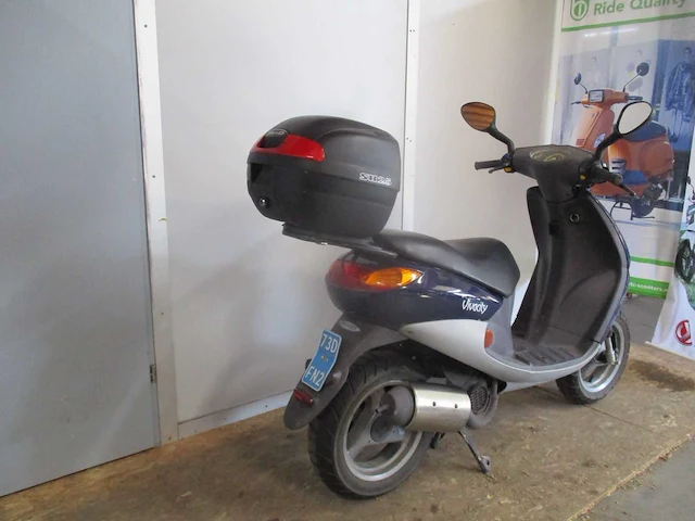 Peugeot - snorscooter - viva city oldtimer 2 takt - scooter - afbeelding 9 van  11
