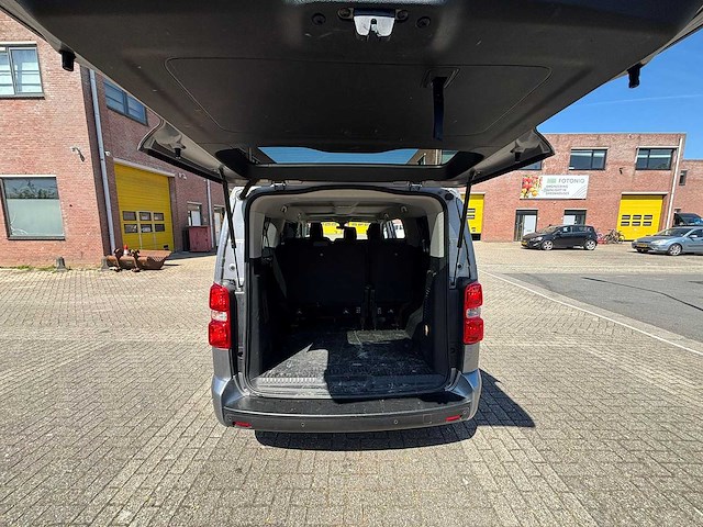 Peugeot - traveller - 2.0 bluehdi busl.s&s - automaat - 9 persoonsauto - afbeelding 3 van  18