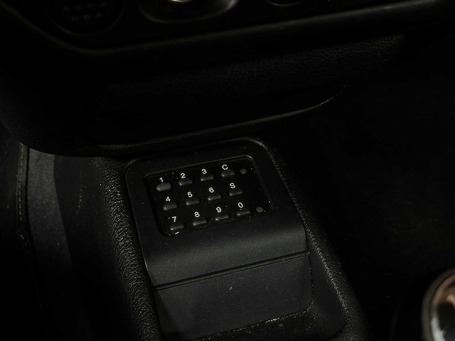 Peugeot 106 gti 1*nfx 1.6-16v sport 118pk 1996 (origineel-nl), pt-fr-96 - afbeelding 28 van  39