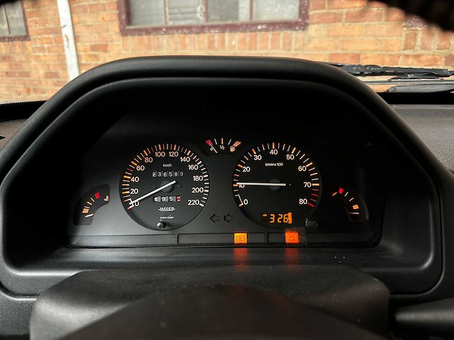 Peugeot 106 gti 1*nfx 1.6-16v sport 118pk 1996 (origineel-nl), pt-fr-96 - afbeelding 18 van  38