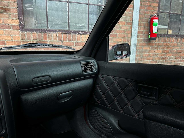 Peugeot 106 gti 1*nfx 1.6-16v sport 118pk 1996 (origineel-nl), pt-fr-96 - afbeelding 24 van  37