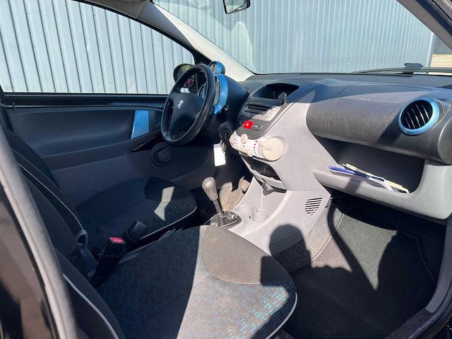 Peugeot 107 - 1.0-12v millesim 200, rr-726-s - afbeelding 14 van  15