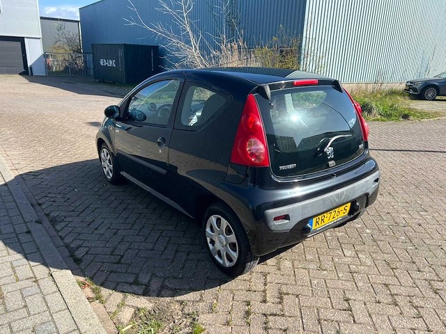 Peugeot 107 - 1.0-12v millesim 200, rr-726-s - afbeelding 9 van  12