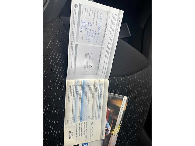 Peugeot 107 1.0-12v millesim 200 38-pbh-9 - afbeelding 9 van  19