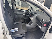 Peugeot 107 1.0-12v millesim 200 38-pbh-9 - afbeelding 15 van  19