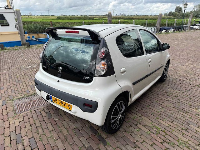 Peugeot 107 1.0-12v millesim 200 38-pbh-9 - afbeelding 5 van  10