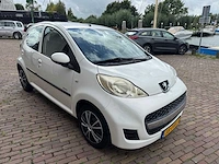 Peugeot 107 1.0-12v millesim 200, 38-pbh-9 - afbeelding 6 van  10