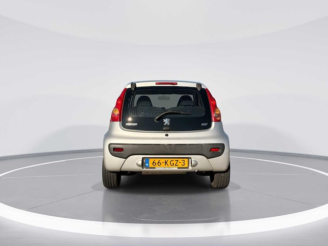 Peugeot 107 1.0-12v sublime 2009 | 66-kgz-3 i - afbeelding 4 van  22