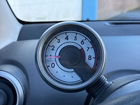 Peugeot 107 1.0-12v sublime 2009 | 66-kgz-3 i - afbeelding 5 van  22