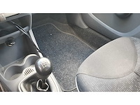 Peugeot 107 1.0 12v sublime, 32-jxp-9 - afbeelding 2 van  11