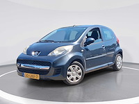 Peugeot 107 1.0-12v urban move 2010 | 30-lkf-7 - afbeelding 1 van  23