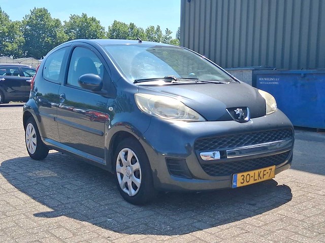 Peugeot 107 1.0-12v urban move 2010 | 30-lkf-7 - afbeelding 19 van  23