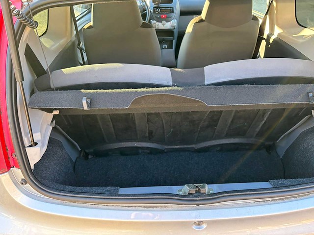 Peugeot 107 1.0 12v xr, 07-kdg-5 - afbeelding 6 van  16