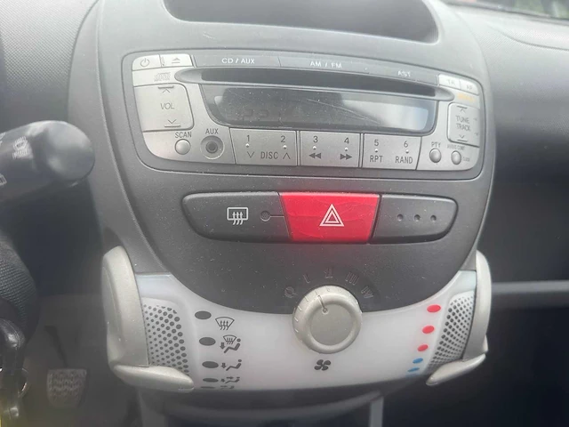 Peugeot 107 1.0-12v xr 39-ltl-4 - afbeelding 5 van  8