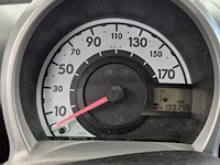 Peugeot 107 1.0-12v xr, 42-lsj-1 - afbeelding 9 van  10