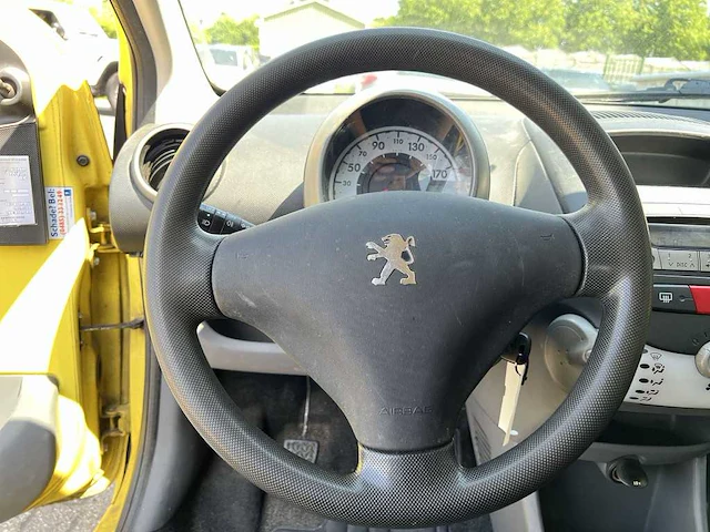 Peugeot 107 1.0-12v xr | 94-kjz-2 - afbeelding 5 van  21