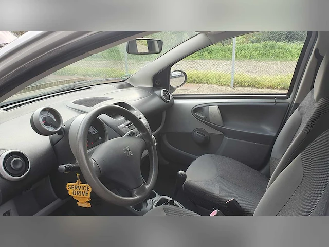 Peugeot 107 1.0-12v xr, gh-985-d - afbeelding 6 van  10