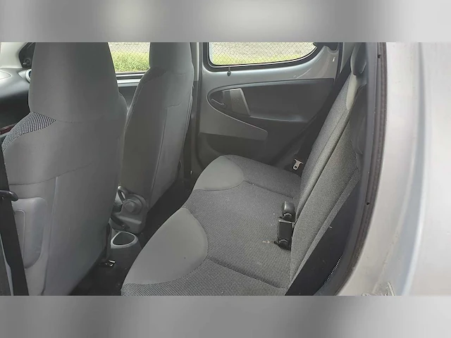 Peugeot 107 1.0-12v xr, gh-985-d - afbeelding 7 van  10