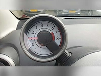 Peugeot 107 1.0-12v xr, gh-985-d - afbeelding 8 van  10