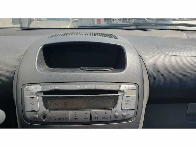 Peugeot 107 1.0 12v xs, 04-zh-xx - afbeelding 12 van  12